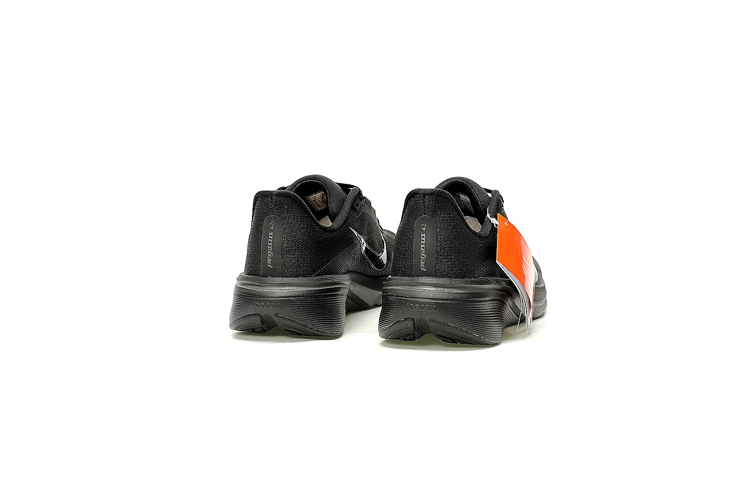 GogoBuy agent brief photos for Other Black Runner Sneaker thumbnail 3