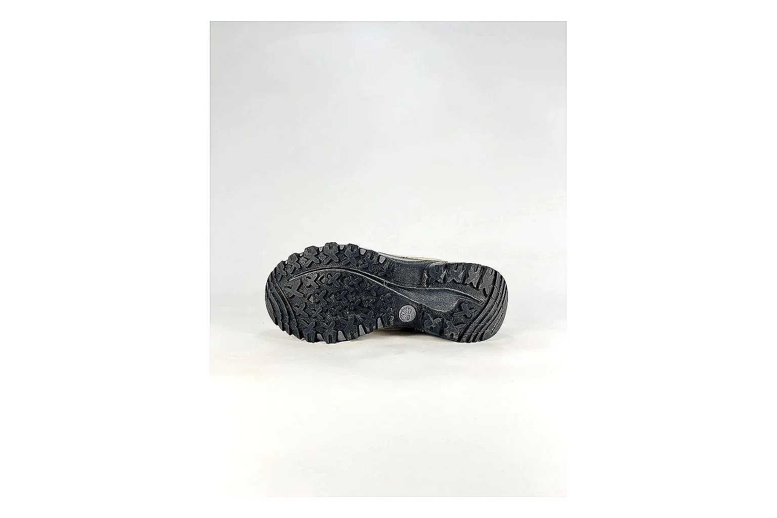 Timberland Motion Access Beige Black Sneakers shopping brief image showing beige black outdoor sneakers with mesh-leather texture, side-profile shape, upper panel lines, and outsole detail thumbnail 2